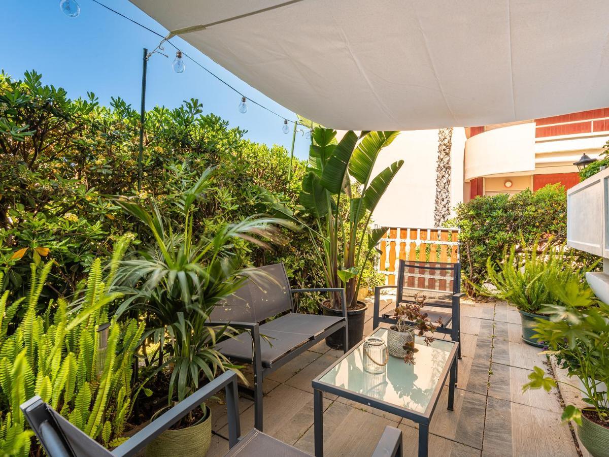 Villa Vaghi Rooms Кальяри Экстерьер фото