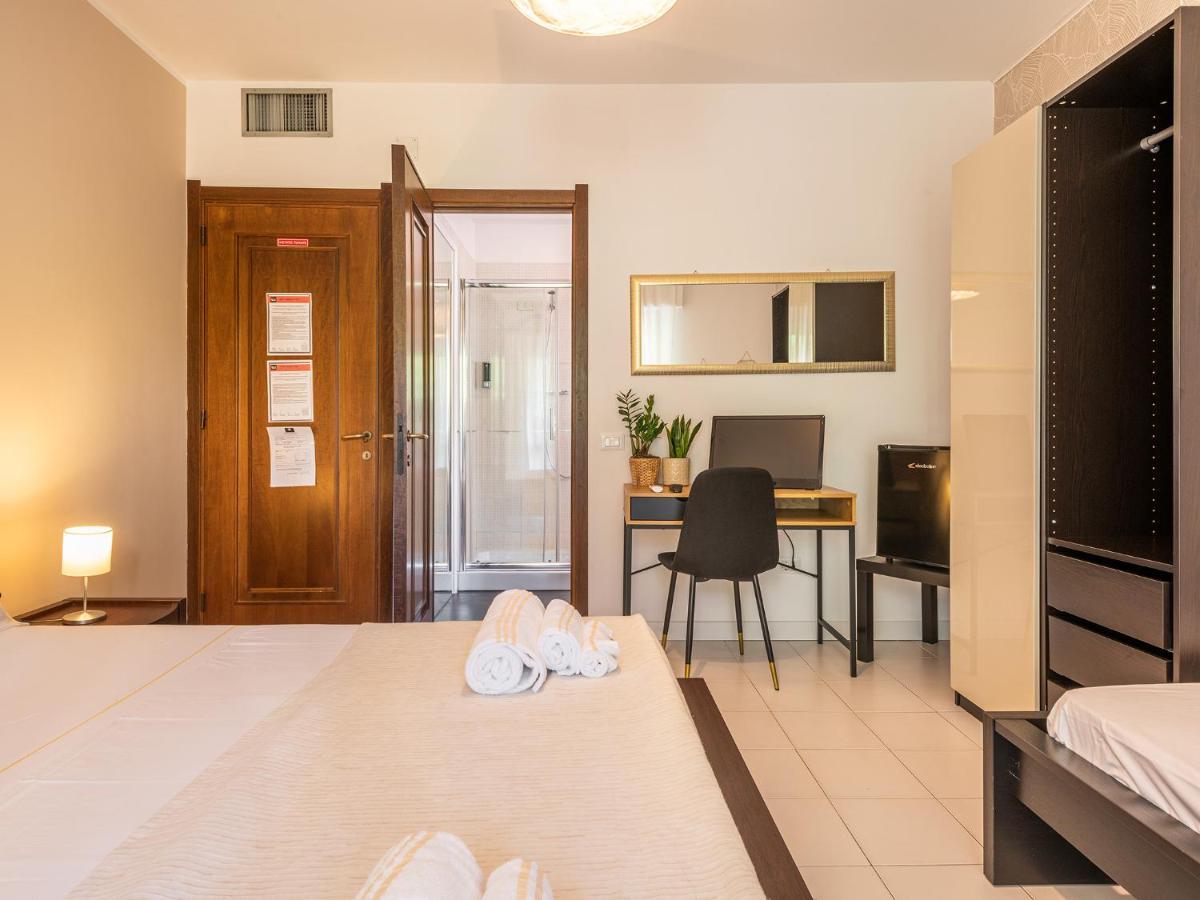 Villa Vaghi Rooms Кальяри Экстерьер фото