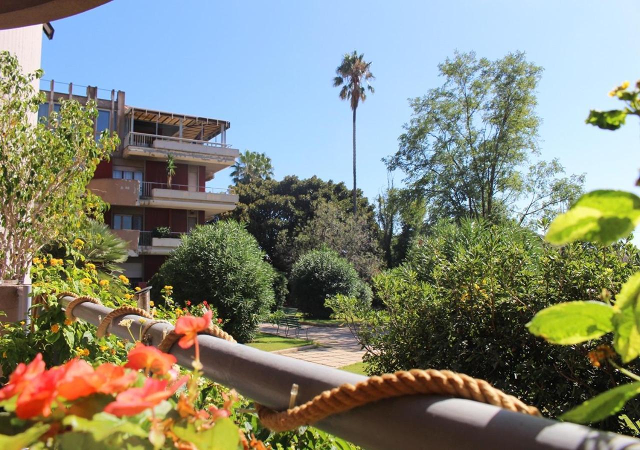 Villa Vaghi Rooms Кальяри Экстерьер фото